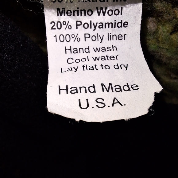 Dohm Merino Wool Blend Knit Beanie Hat In Light Green And Black. OSFM - Picture 6 of 7